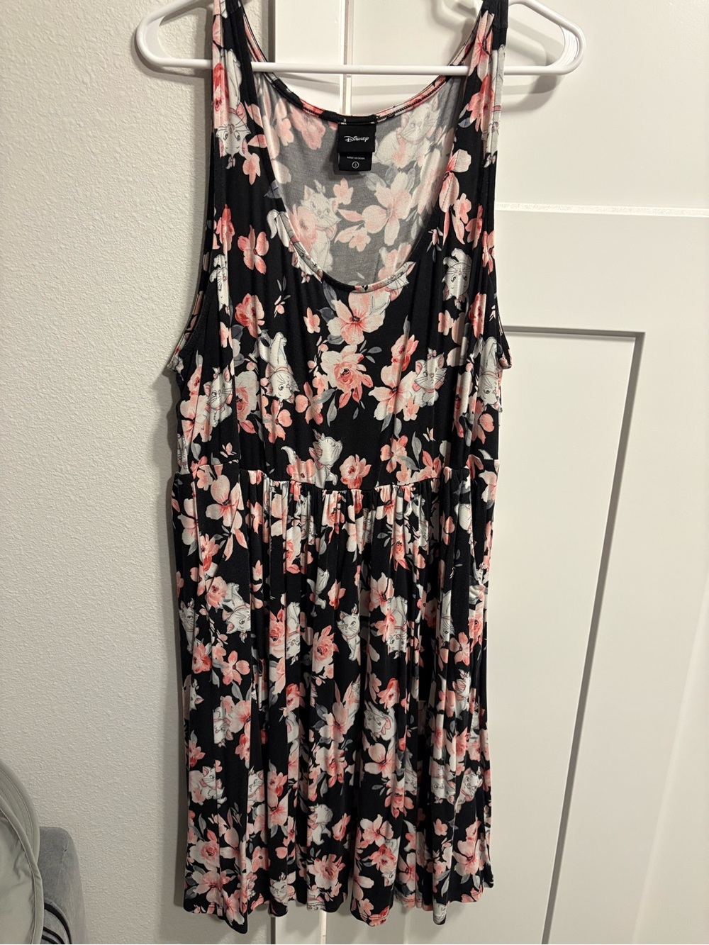Torrid Disney Women's Black Floral Sleeveless Dress - Pink & White Marie Cat